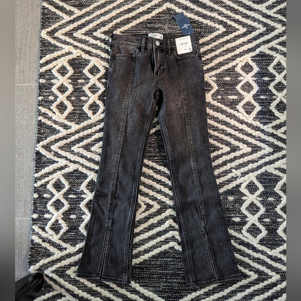 Abercrombie kids girls 7/8 long jeans, NWT